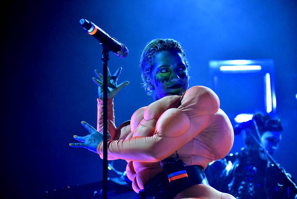 Fever Ray ve Foru Karlín ukázala svoji extrovertní stránku