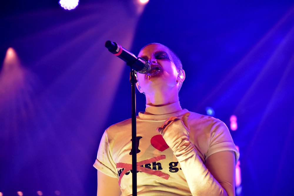 Fever Ray ve Foru Karlín ukázala svoji extrovertní stránku