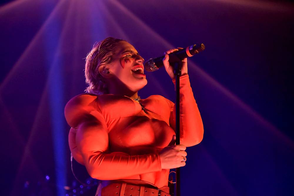 Fever Ray ve Foru Karlín ukázala svoji extrovertní stránku