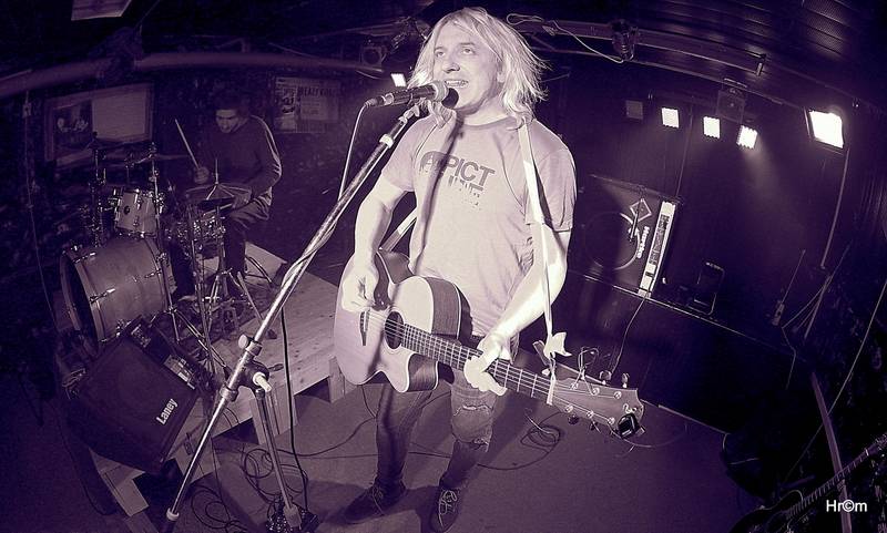 Márdi a Pítrs z Vypsané Fixy v Pardubicích doháněli vánoční resty