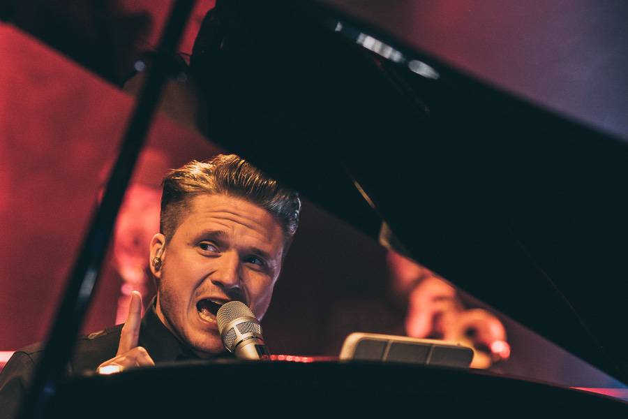 Ondřej Brzobohatý křtil své druhé album za hvězdné účasti. Podpořili ho Vojta Dyk a Marta Jandová