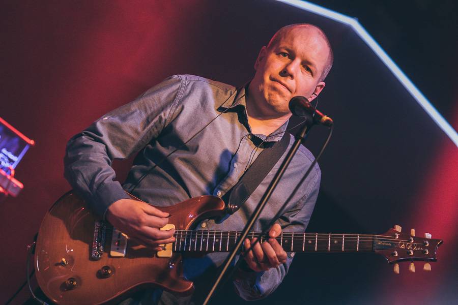 Ondřej Brzobohatý křtil své druhé album za hvězdné účasti. Podpořili ho Vojta Dyk a Marta Jandová