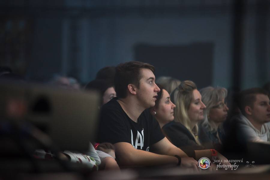 Jelen v DEPO2015 rozezpíval plzeňské fanoušky 