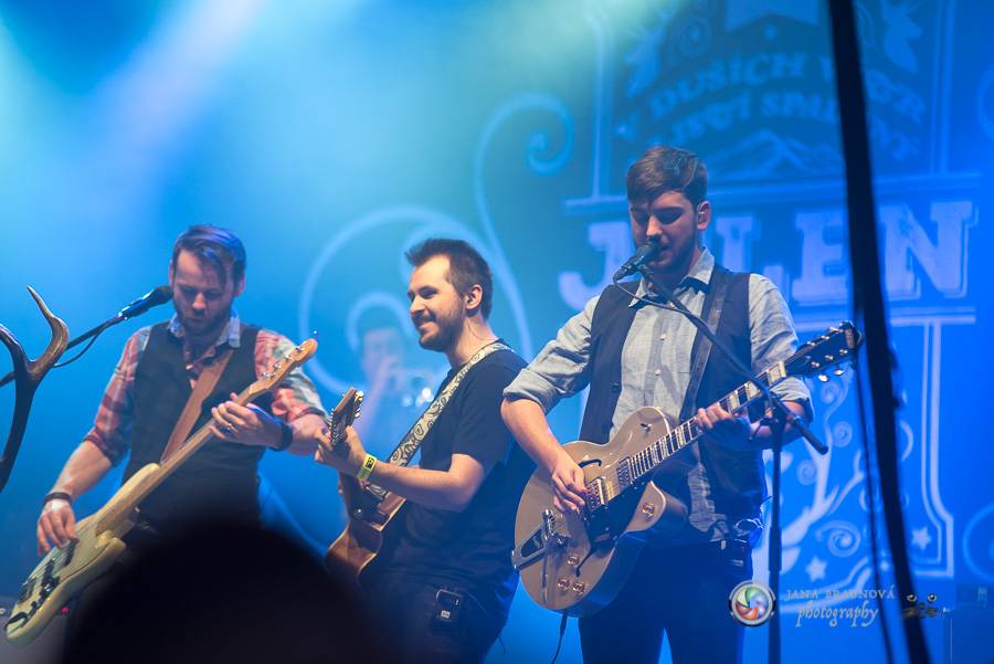 Jelen v DEPO2015 rozezpíval plzeňské fanoušky 