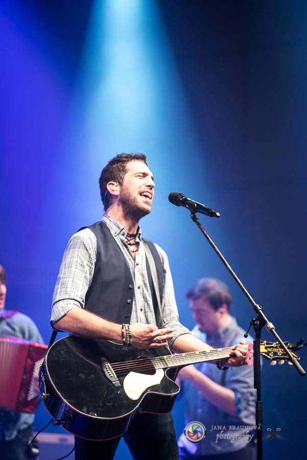 Jelen v DEPO2015 rozezpíval plzeňské fanoušky 