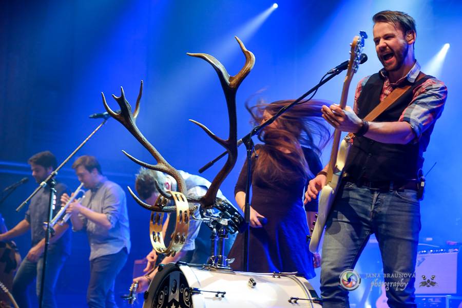 Jelen v DEPO2015 rozezpíval plzeňské fanoušky 