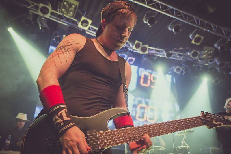 Cocotte Minute sejmuli Lucerna Music Bar, asistovali jim Pio Squad