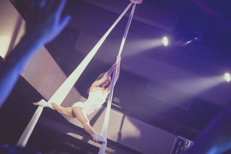 Cocotte Minute sejmuli Lucerna Music Bar, asistovali jim Pio Squad