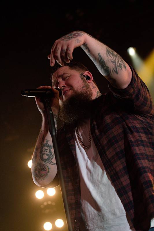 Rag'n'Bone Man ukázal pražskému Foru Karlín svou duši i srdce