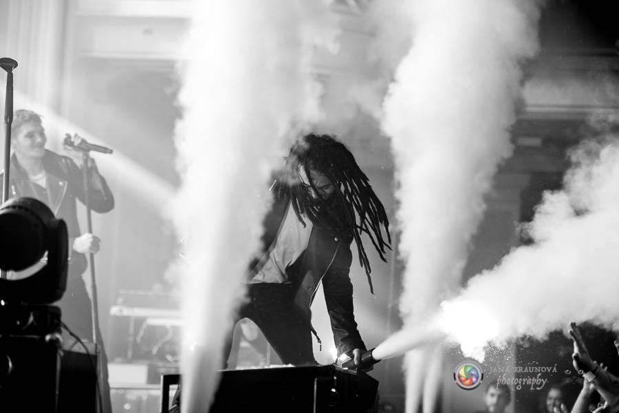 Mandrage i v plzeňském Pekle rozbalili svou strhující světelnou show