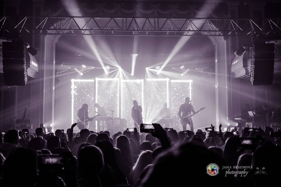 Mandrage i v plzeňském Pekle rozbalili svou strhující světelnou show