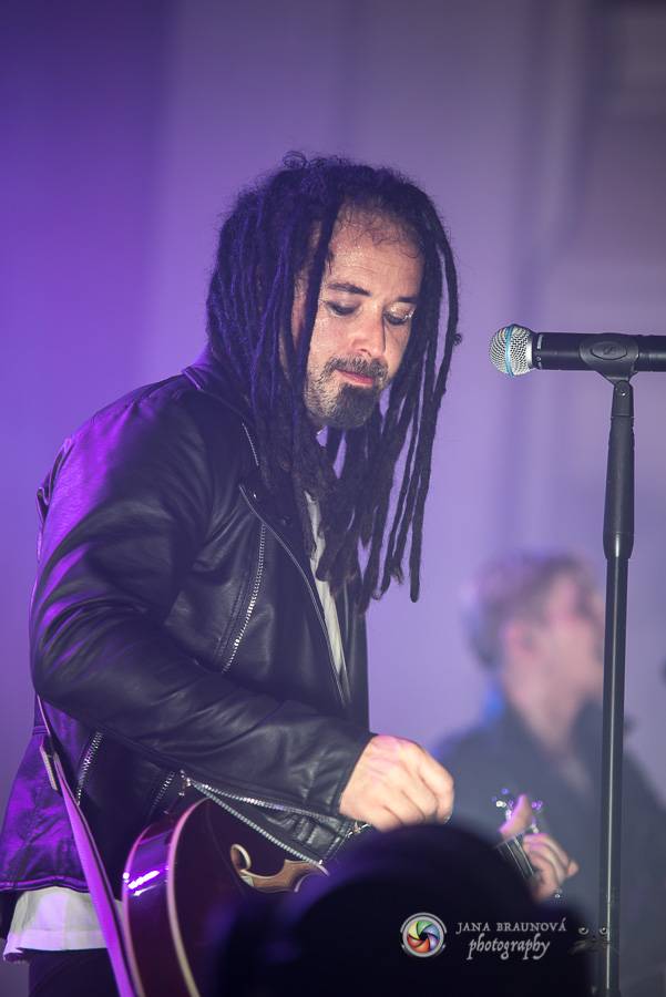 Mandrage i v plzeňském Pekle rozbalili svou strhující světelnou show