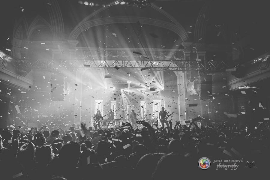 Mandrage i v plzeňském Pekle rozbalili svou strhující světelnou show