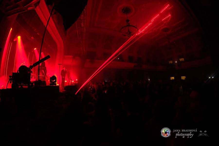 Mandrage i v plzeňském Pekle rozbalili svou strhující světelnou show