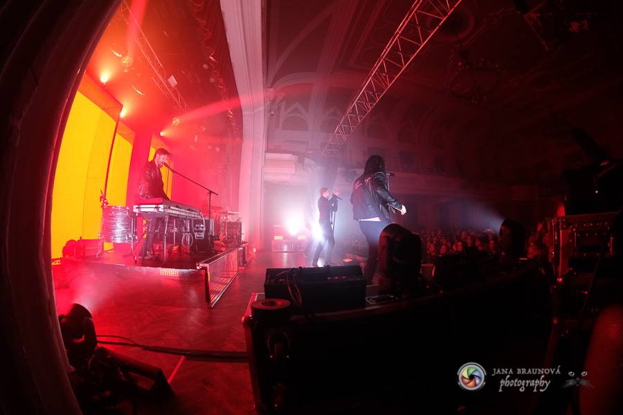 Mandrage i v plzeňském Pekle rozbalili svou strhující světelnou show