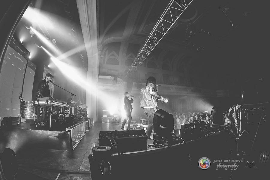 Mandrage i v plzeňském Pekle rozbalili svou strhující světelnou show