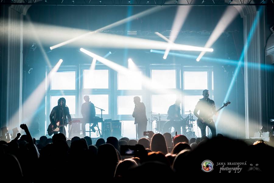 Mandrage i v plzeňském Pekle rozbalili svou strhující světelnou show