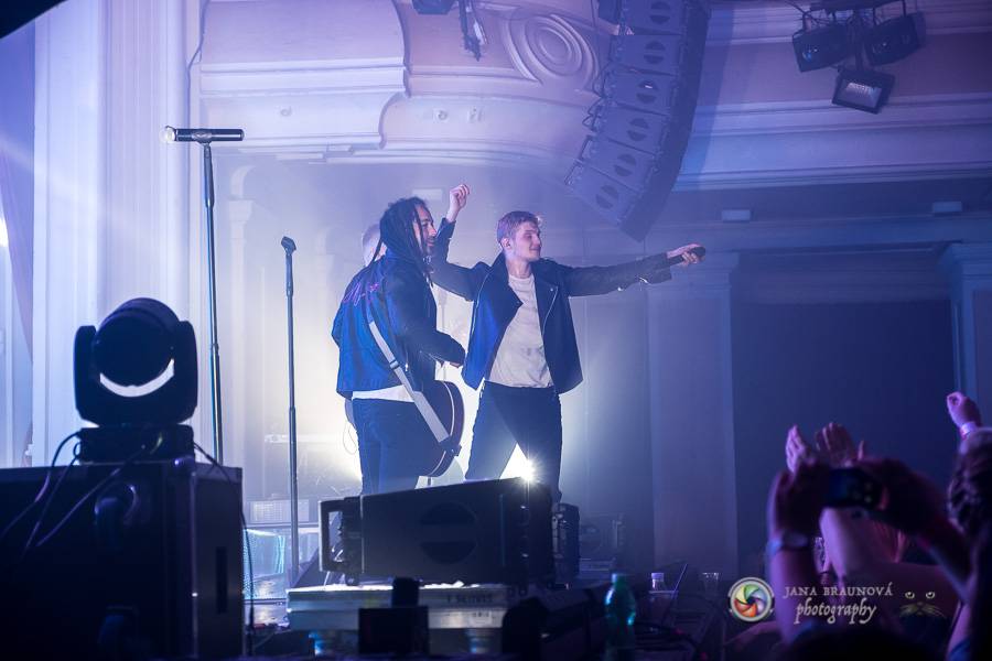 Mandrage i v plzeňském Pekle rozbalili svou strhující světelnou show