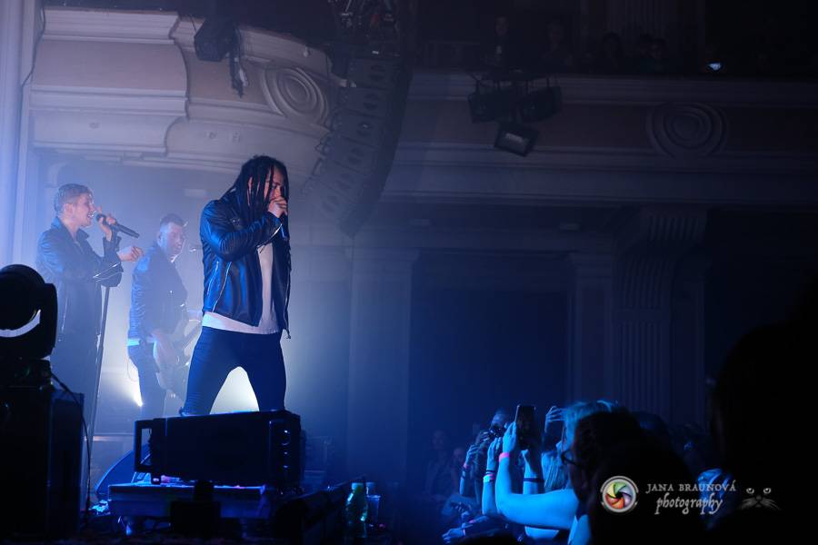 Mandrage i v plzeňském Pekle rozbalili svou strhující světelnou show