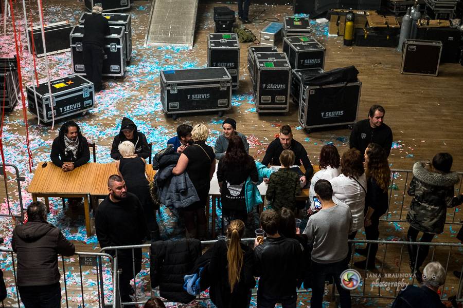 Mandrage i v plzeňském Pekle rozbalili svou strhující světelnou show