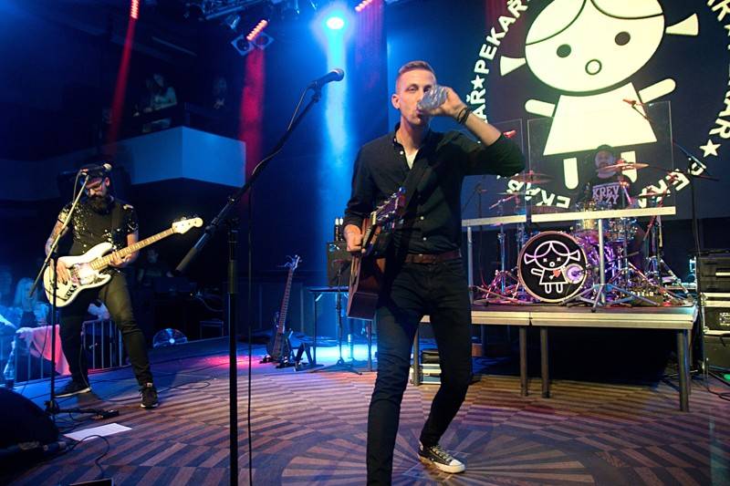 Pekař roztančil Prahu, pomohl mu v tom i Kuba Ryba