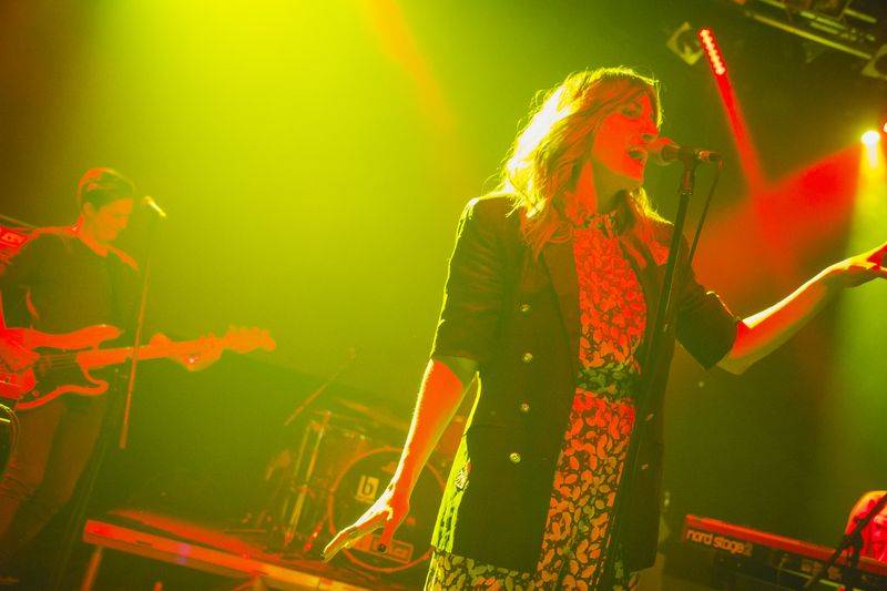 Klara & The Pop příjemně rozvlnila pražský Lucerna Music Bar