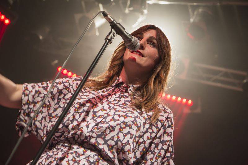 Klara & The Pop příjemně rozvlnila pražský Lucerna Music Bar