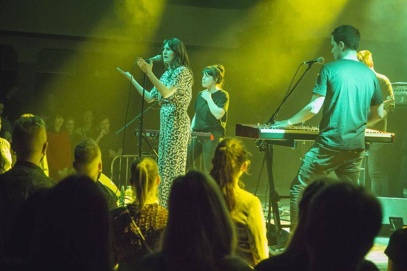Klara & The Pop příjemně rozvlnila pražský Lucerna Music Bar