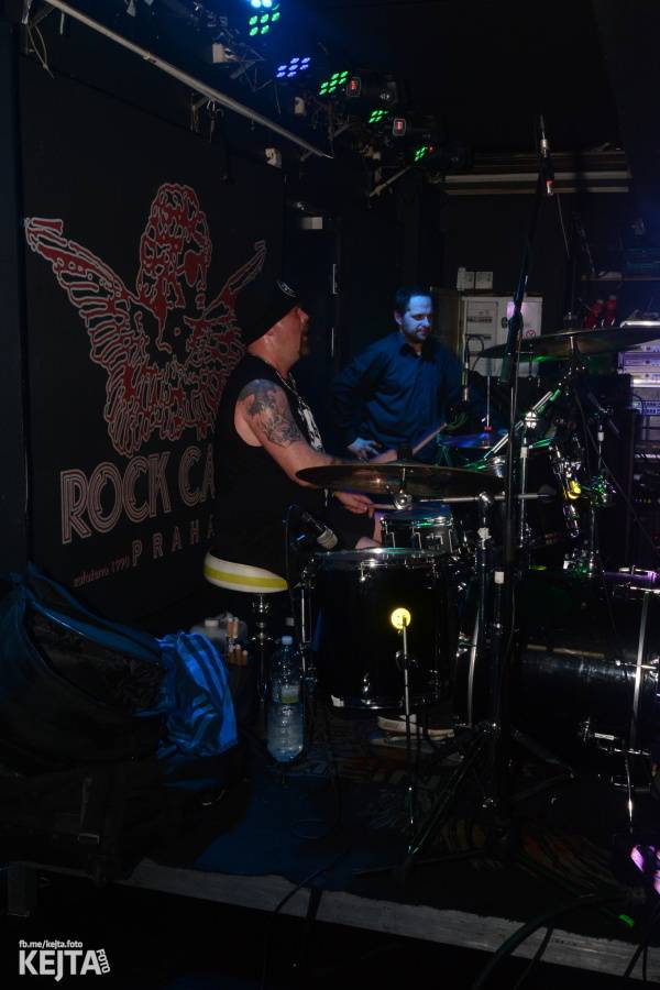 SPS oslavili 30 let i v Praze, punkový večírek rozjeli v Rock Café