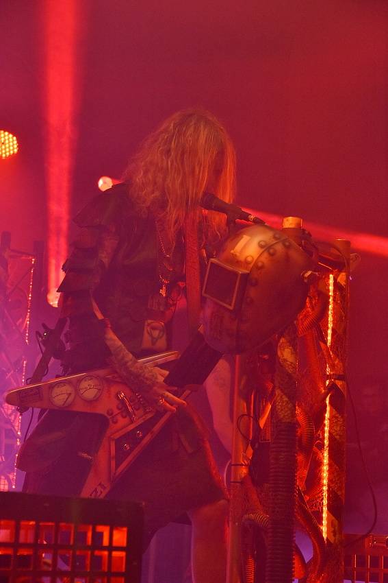 Doga oslavila 30 let v plzeňské Šeříkovce, přivezla s sebou i Komunál a Booters