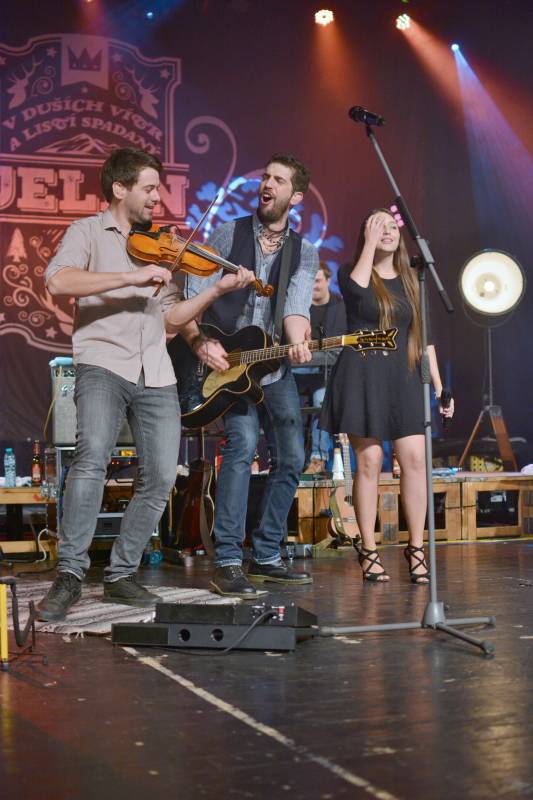 Na Vysočině byl spatřen Jelen. Fanoušky bavil i ve Žďáru nad Sázavou