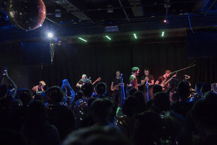 Carpet Cabinet zbořili v brněnském Kabinetu Múz mantinely všech žánrů 