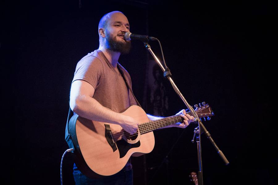 Pokáčovo vlasaté jaro navštívilo i brněnské Metro