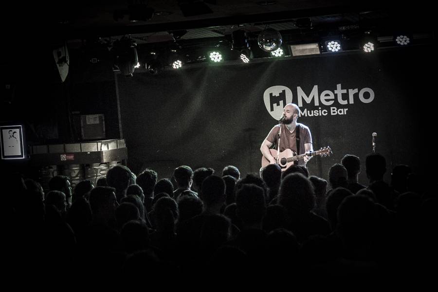 Pokáčovo vlasaté jaro navštívilo i brněnské Metro