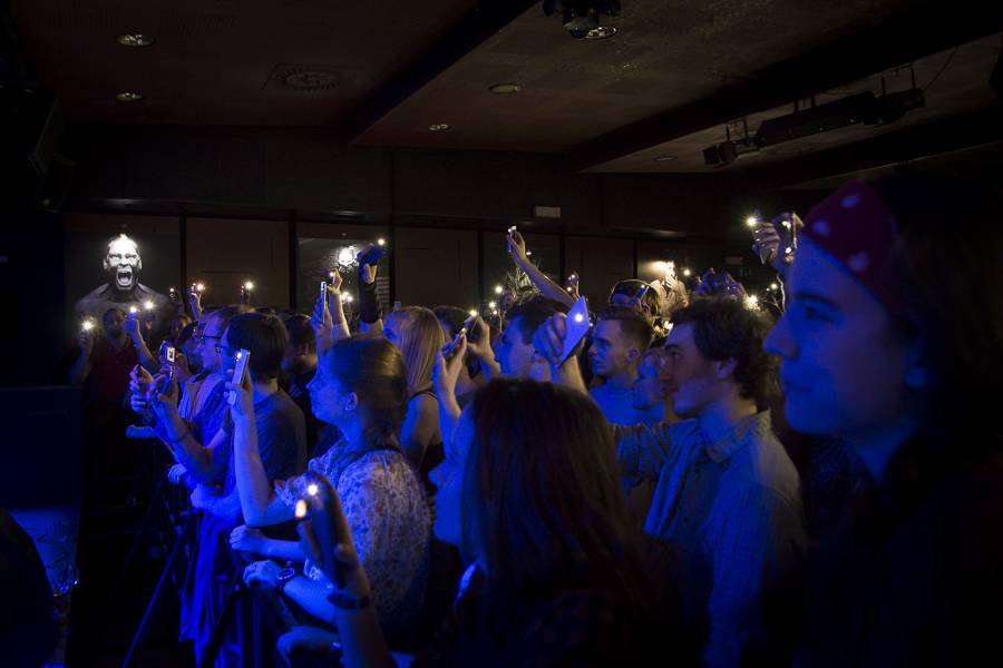 Pokáčovo vlasaté jaro navštívilo i brněnské Metro
