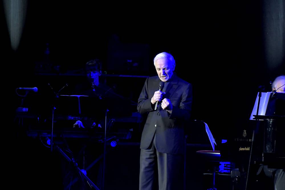Slavný šansonier Charles Aznavour po dvou letech opět v Praze