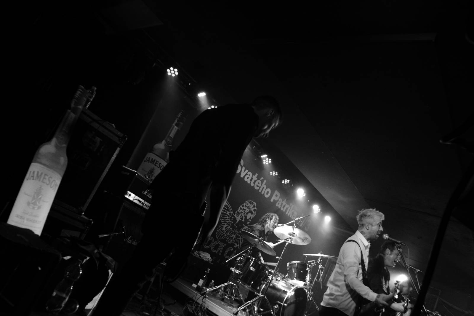 Den svatého Patrika v Praze vyvrcholil v Rock Café, zahráli Blood Or Whiskey nebo Travis O'Neill