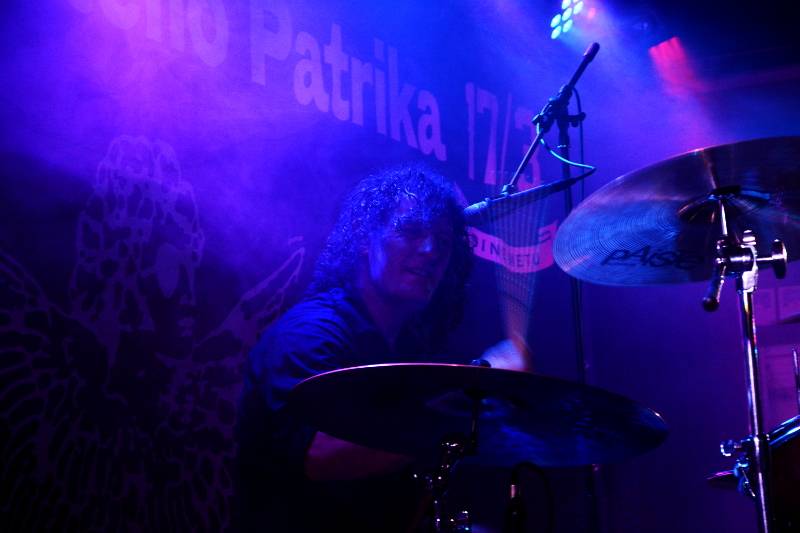 Den svatého Patrika v Praze vyvrcholil v Rock Café, zahráli Blood Or Whiskey nebo Travis O'Neill