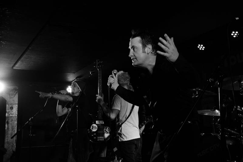 Den svatého Patrika v Praze vyvrcholil v Rock Café, zahráli Blood Or Whiskey nebo Travis O'Neill