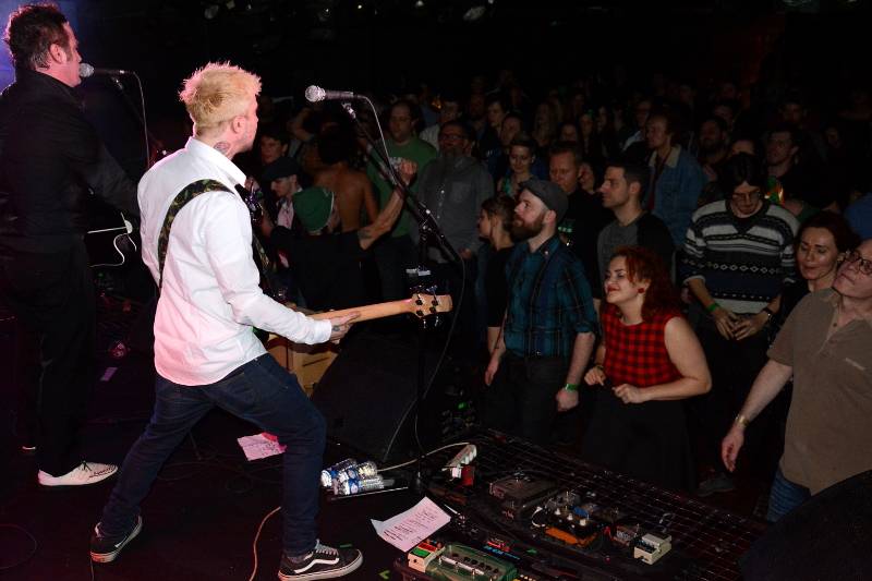 Den svatého Patrika v Praze vyvrcholil v Rock Café, zahráli Blood Or Whiskey nebo Travis O'Neill