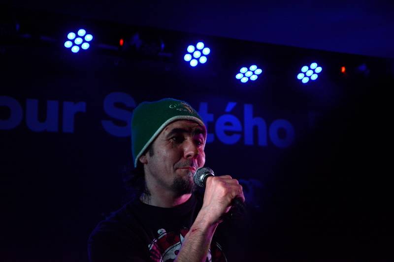 Den svatého Patrika v Praze vyvrcholil v Rock Café, zahráli Blood Or Whiskey nebo Travis O'Neill