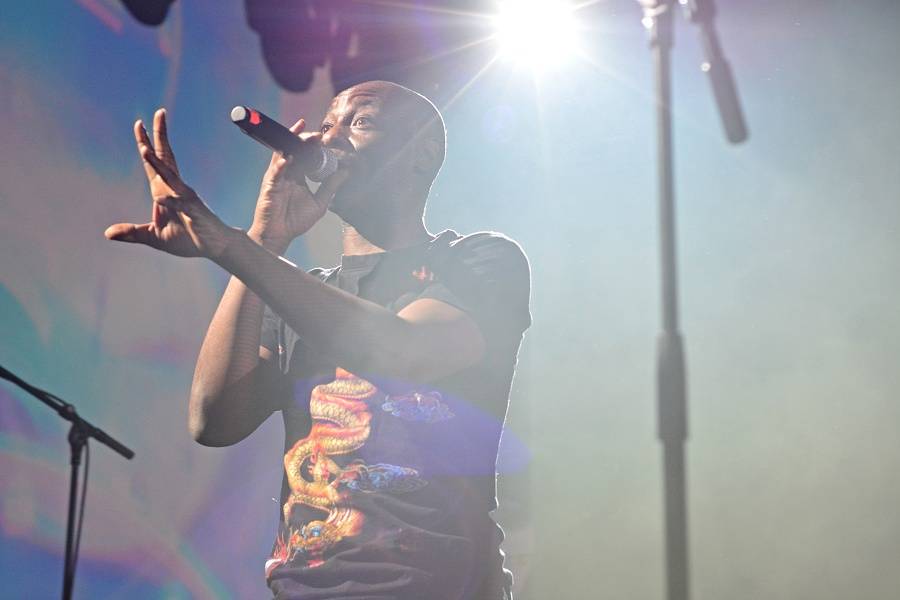 N.O.H.A. strhla brněnské diváky kvalitní hudbou, ale i dechberoucí projekcí 