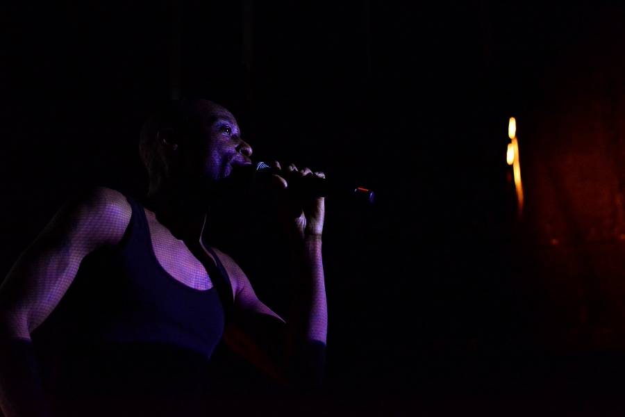 N.O.H.A. strhla brněnské diváky kvalitní hudbou, ale i dechberoucí projekcí 