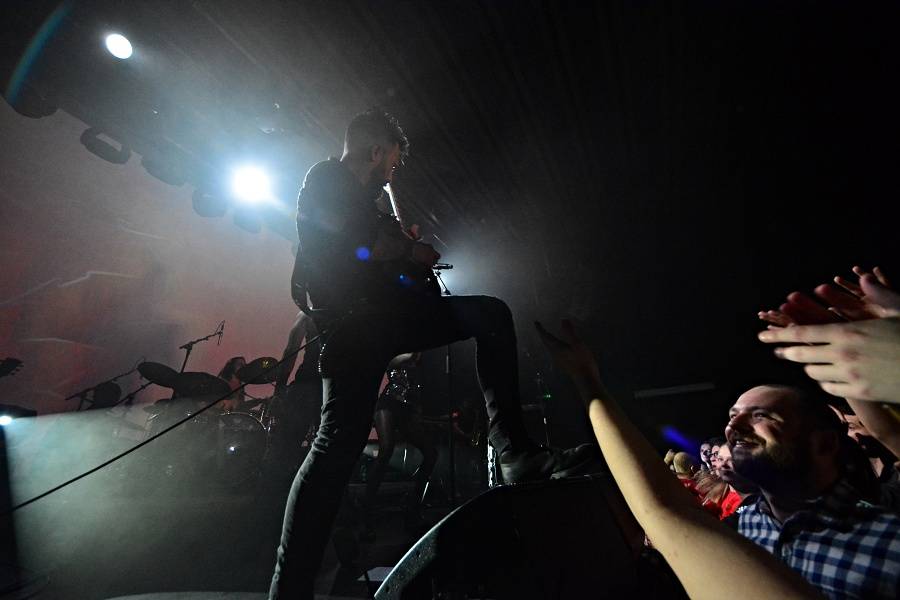 N.O.H.A. strhla brněnské diváky kvalitní hudbou, ale i dechberoucí projekcí 