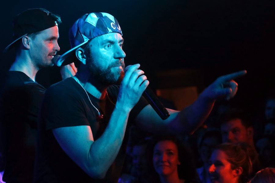 Tata Bojs proměnili brněnský Kabinet Múz v saunu