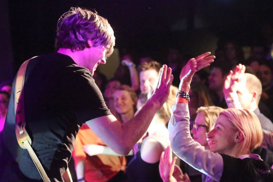 Tata Bojs proměnili brněnský Kabinet Múz v saunu