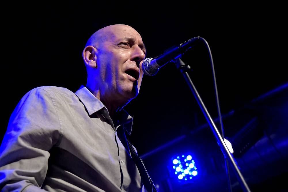 Rene Trossman a Little Big Band naplnili Jazz Dock syrovým chicagským blues