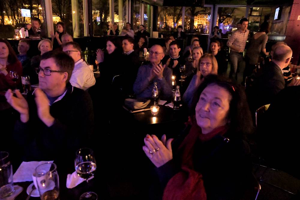 Rene Trossman a Little Big Band naplnili Jazz Dock syrovým chicagským blues