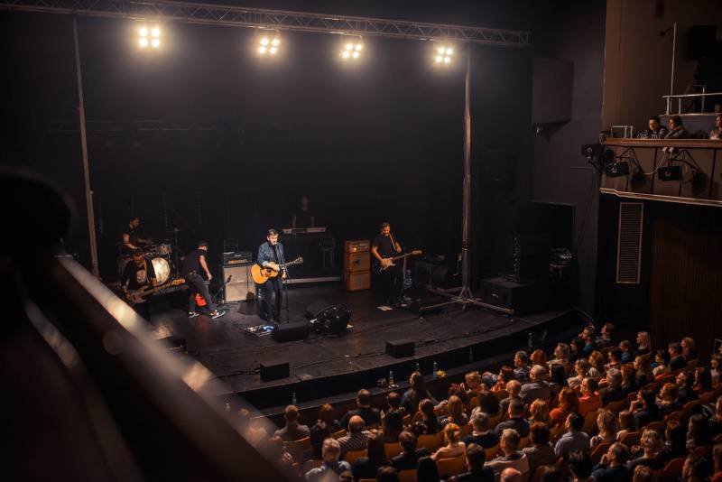 Michal Hrůza se v Ostravě znovu přesvědčil, že ho publikum miluje