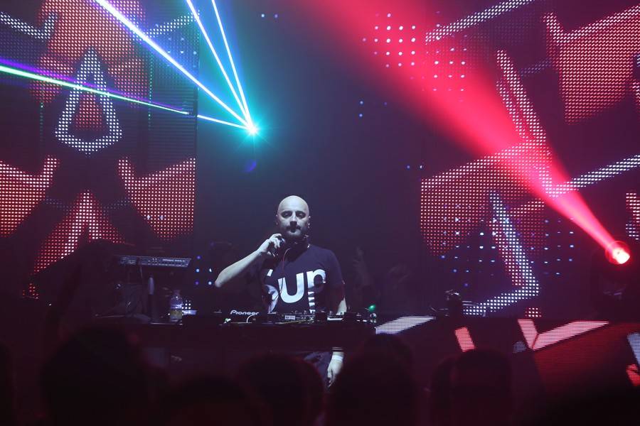 Paul van Dyk hrál opět v Brně, Boby centrum skákalo podle jeho rytmů